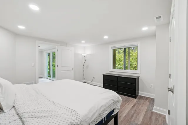 $740,000 | 3056 North Spurway Drive, Ann Arbor, MI 48105