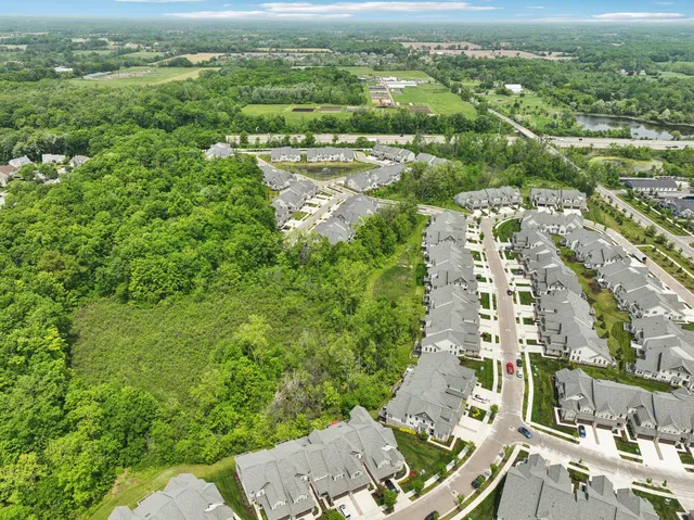 $740,000 | 3056 North Spurway Drive, Ann Arbor, MI 48105