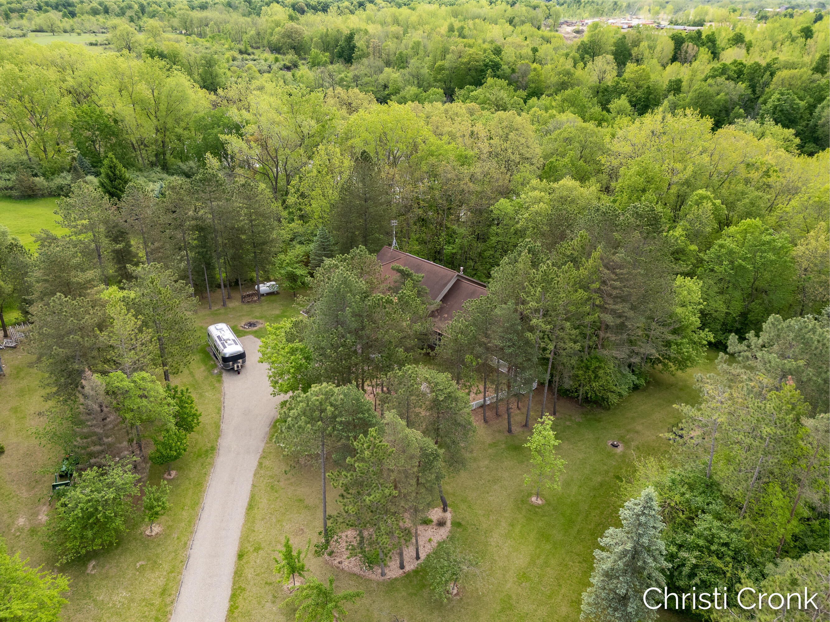 15105 Eagle Ridge Road Eagle, MI 48822 - Photo 38 of 52 39-print-aerial-3