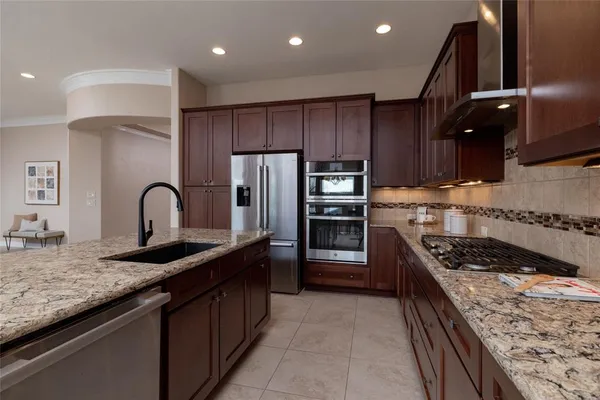 $893,900 | 11517 Parkcrest Drive, Denton, TX 76207