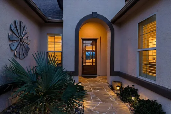 $893,900 | 11517 Parkcrest Drive, Denton, TX 76207