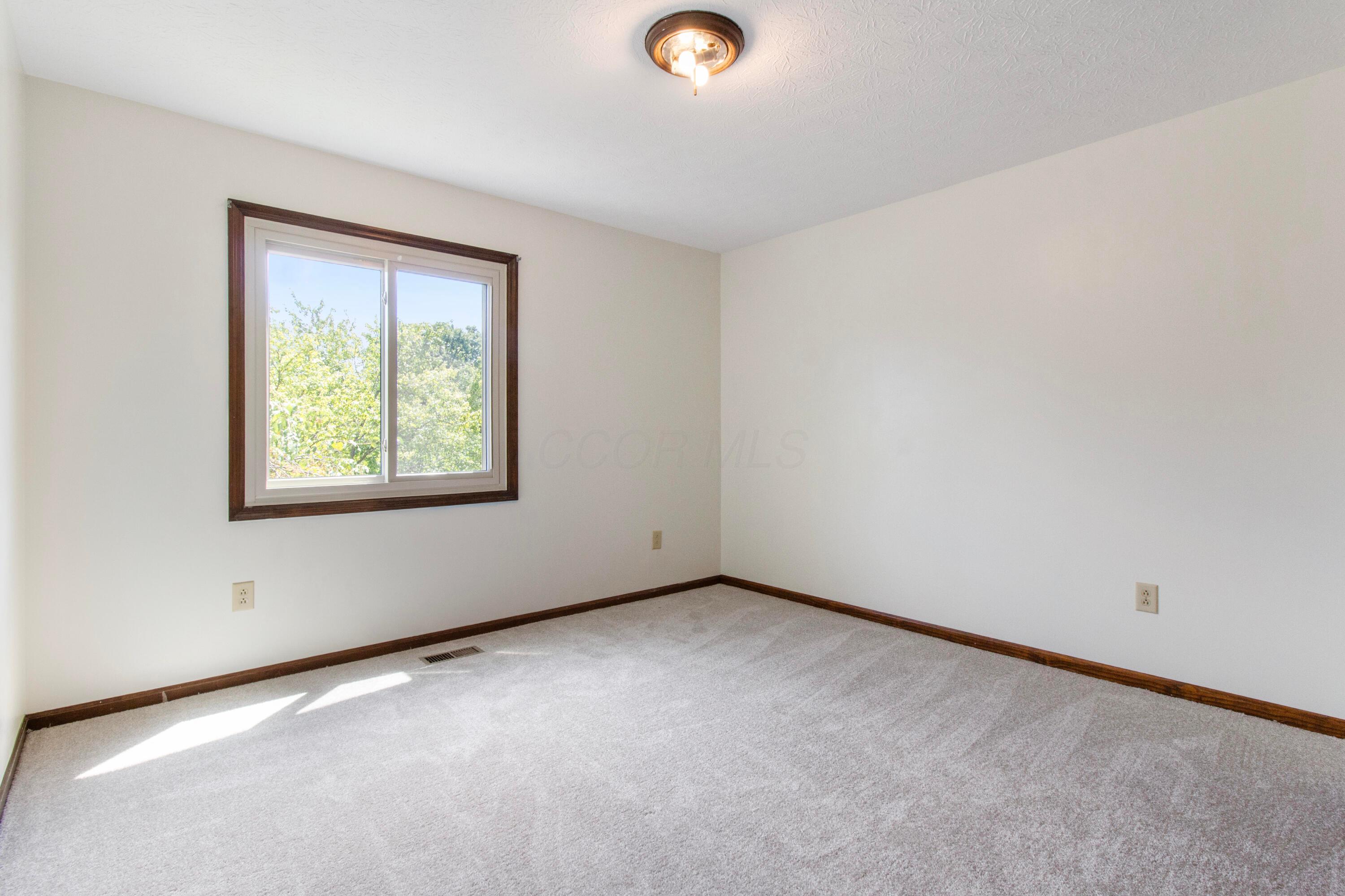 2128 Stowbridge Road Dublin, OH 43016 - Photo 49 of 81 Bedroom #3
