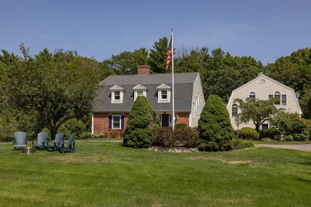 $1,775,000 | 28 Hunters Run, Rye, NH 03870