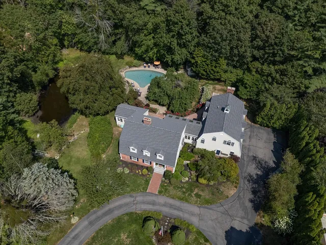 $1,775,000 | 28 Hunters Run, Rye, NH 03870