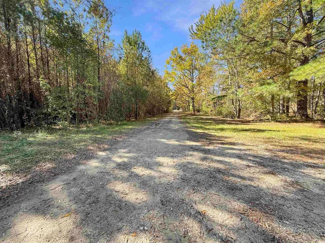 $370,000 | 3264 10 Acre Road, Andrews, SC 29510