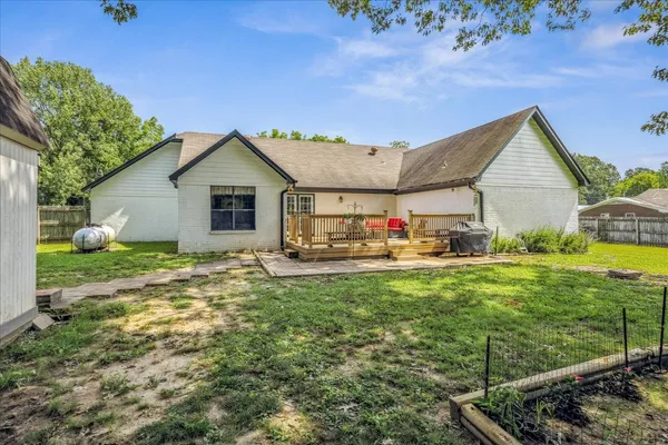 $329,900 | 3225 Thorpe Drive, Mason, TN 38049