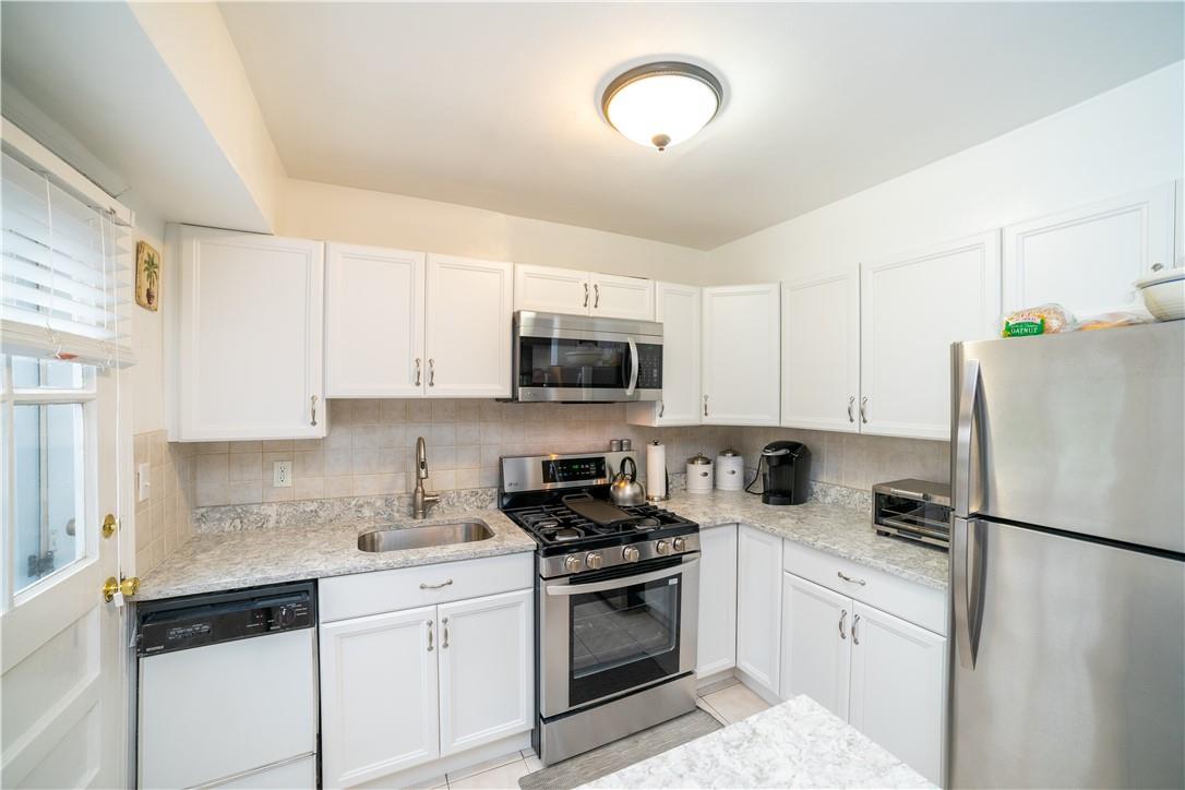 61 Peck Avenue, Unit B Rye, NY 10580 - Photo 1 of 1 Gallery Image 1