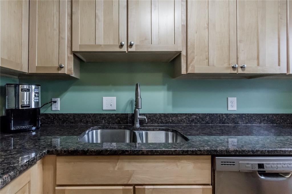 19 Back Cove Estates Road, Unit 19 Portland, ME 04103 - Photo 7 of 27 Photo