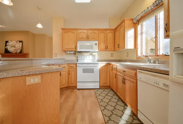 $320,000 | 228 Goldfinch Lane, Clearwater, MN 55320