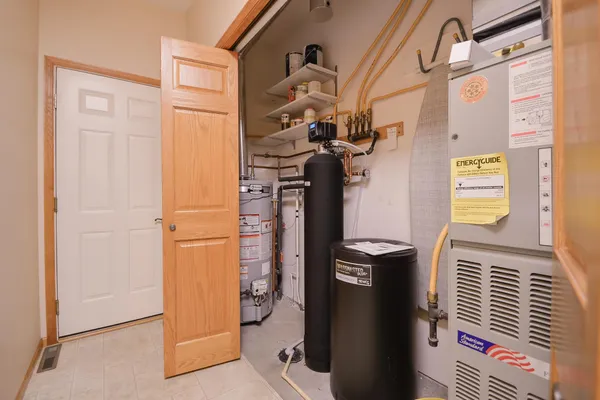 $320,000 | 228 Goldfinch Lane, Clearwater, MN 55320