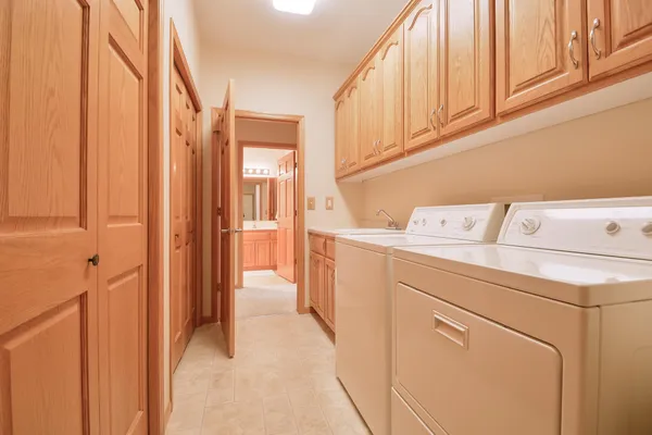 $320,000 | 228 Goldfinch Lane, Clearwater, MN 55320