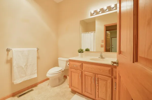 $320,000 | 228 Goldfinch Lane, Clearwater, MN 55320