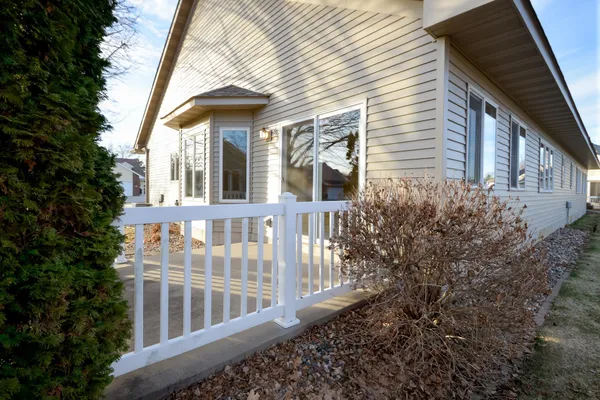 $320,000 | 228 Goldfinch Lane, Clearwater, MN 55320