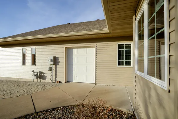 $320,000 | 228 Goldfinch Lane, Clearwater, MN 55320