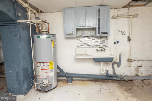 $345,000 | 132 4th Avenue, Roebling, NJ 08554