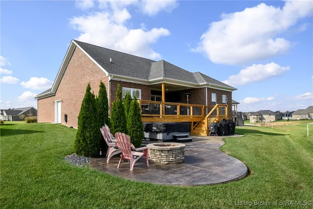 $399,900 | 2043 Prestwick Place, Henryville, IN 47126