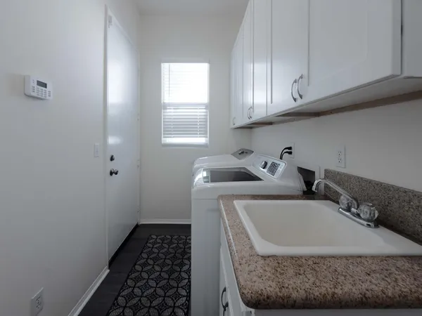 $4,800 | 49534 Lewis Road, Indio, CA 92201