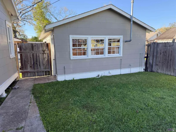 $164,000 | 24225 Cross Street, Plaquemine, LA 70764