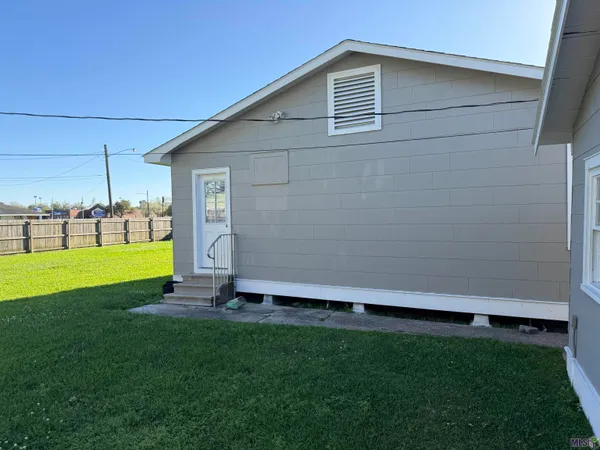 $164,000 | 24225 Cross Street, Plaquemine, LA 70764