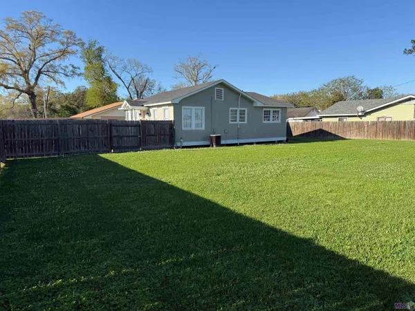 $164,000 | 24225 Cross Street, Plaquemine, LA 70764