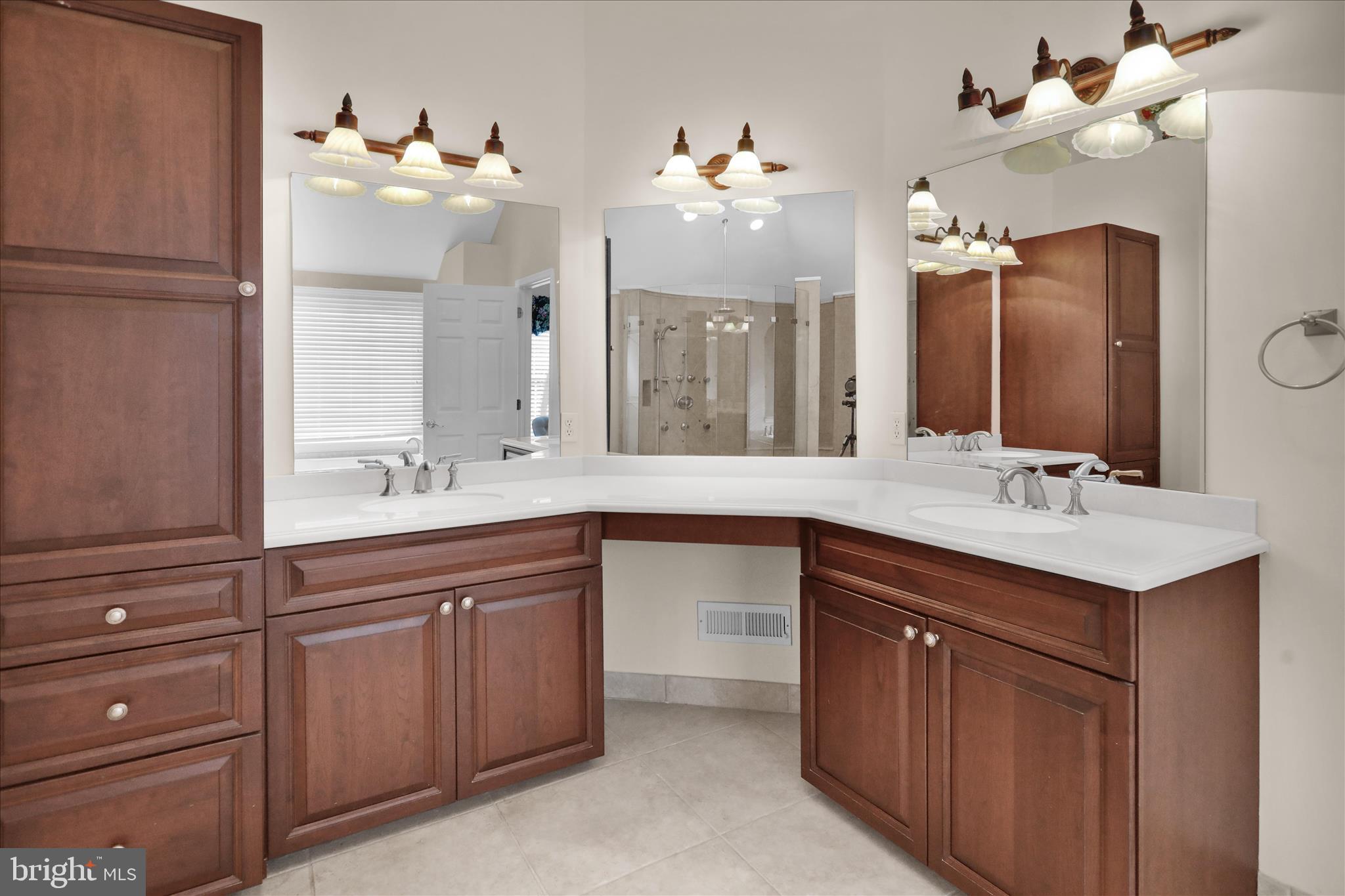 1869 St Peters Road Pottstown, PA 19465 - Photo 34 of 61 360_7168