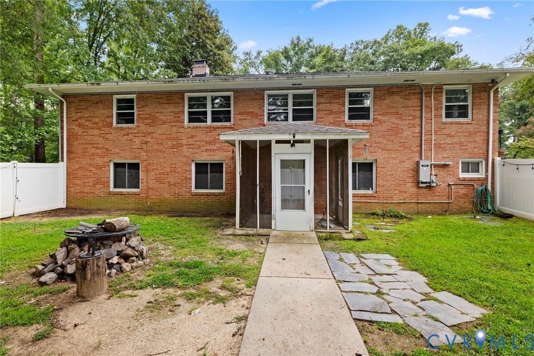 11709 Boyd Road Chester, VA 23831 - Photo 29 of 32 a front view of a house with garden