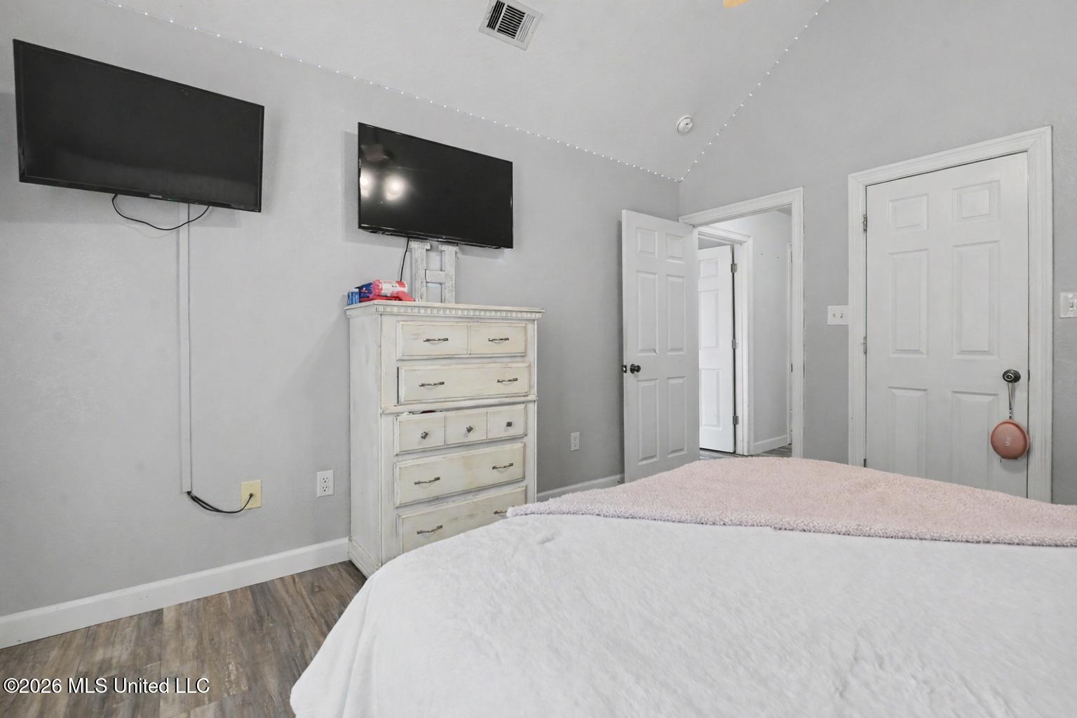 5105 Remington Road Moss Point, MS 39562 - Photo 18 of 32 020