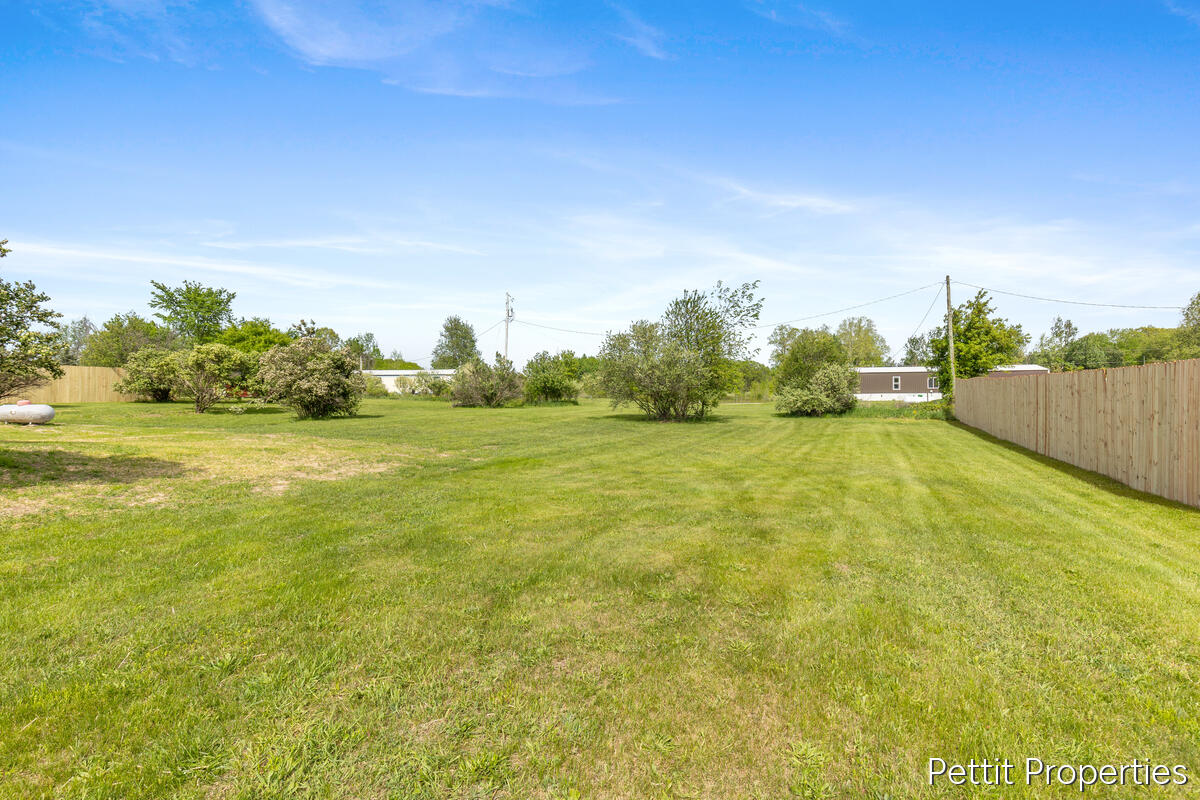 6937 Townhall Road Sheridan, MI 48884 - Photo 33 of 40 6937-Townhall_015