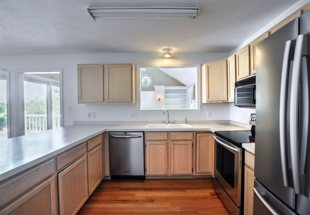 99 Monks Hill Road Kingston, MA 02364 - Photo 5 of 24 Gallery Image 5