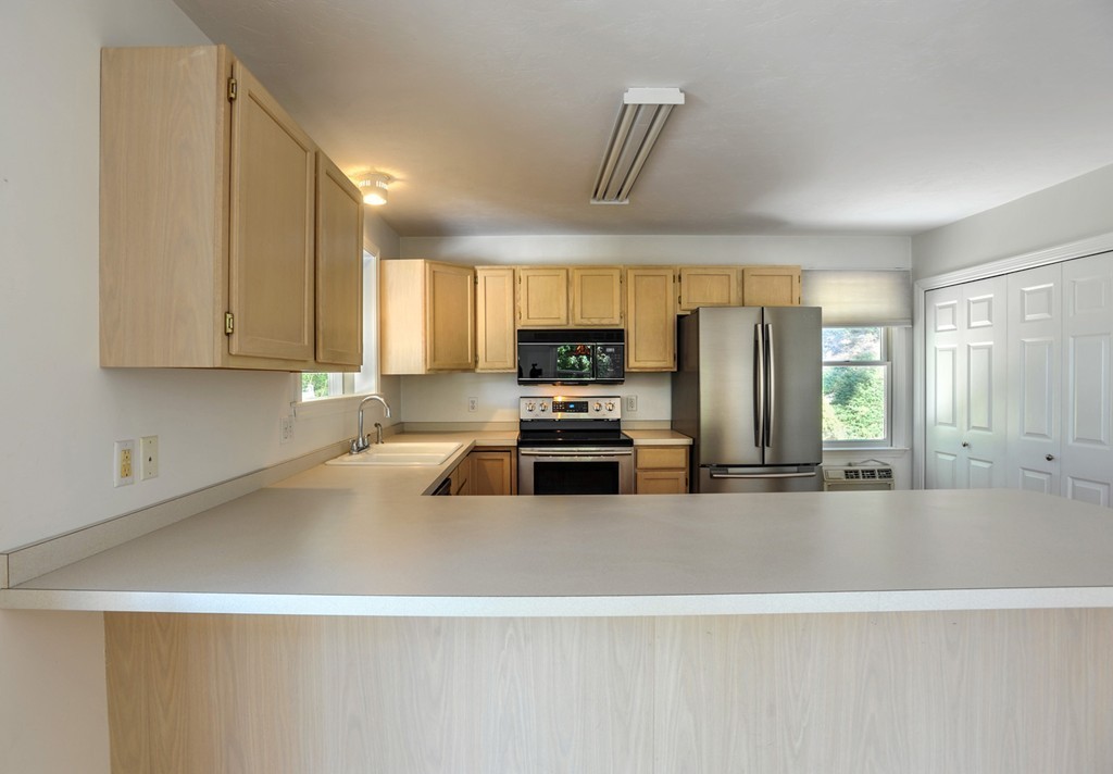 99 Monks Hill Road Kingston, MA 02364 - Photo 6 of 24 Gallery Image 6