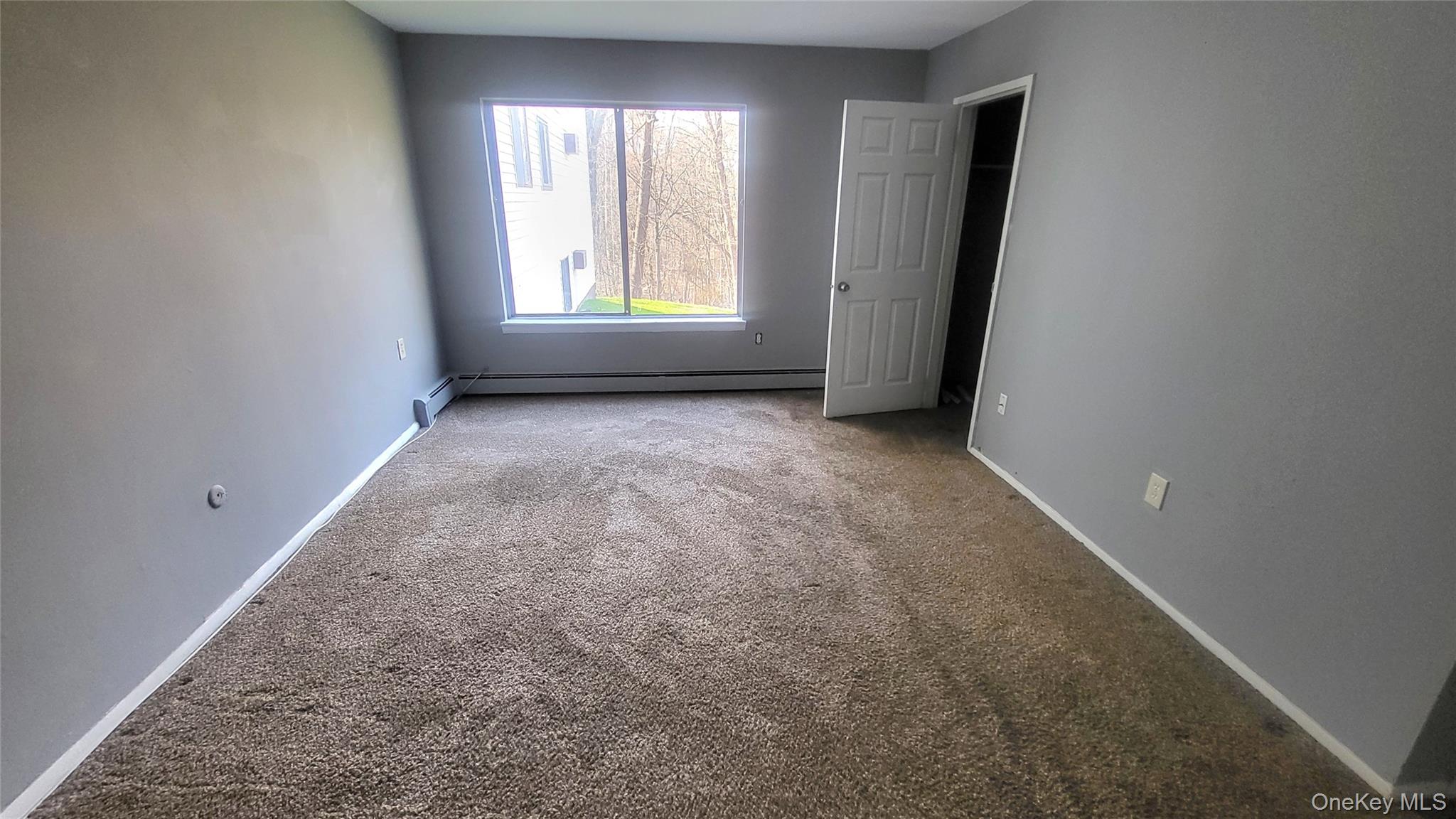 3 Hook Road, Unit 72D Poughkeepsie, NY 12601 - Photo 17 of 23 Primary Bedroom w/Walk In Closet