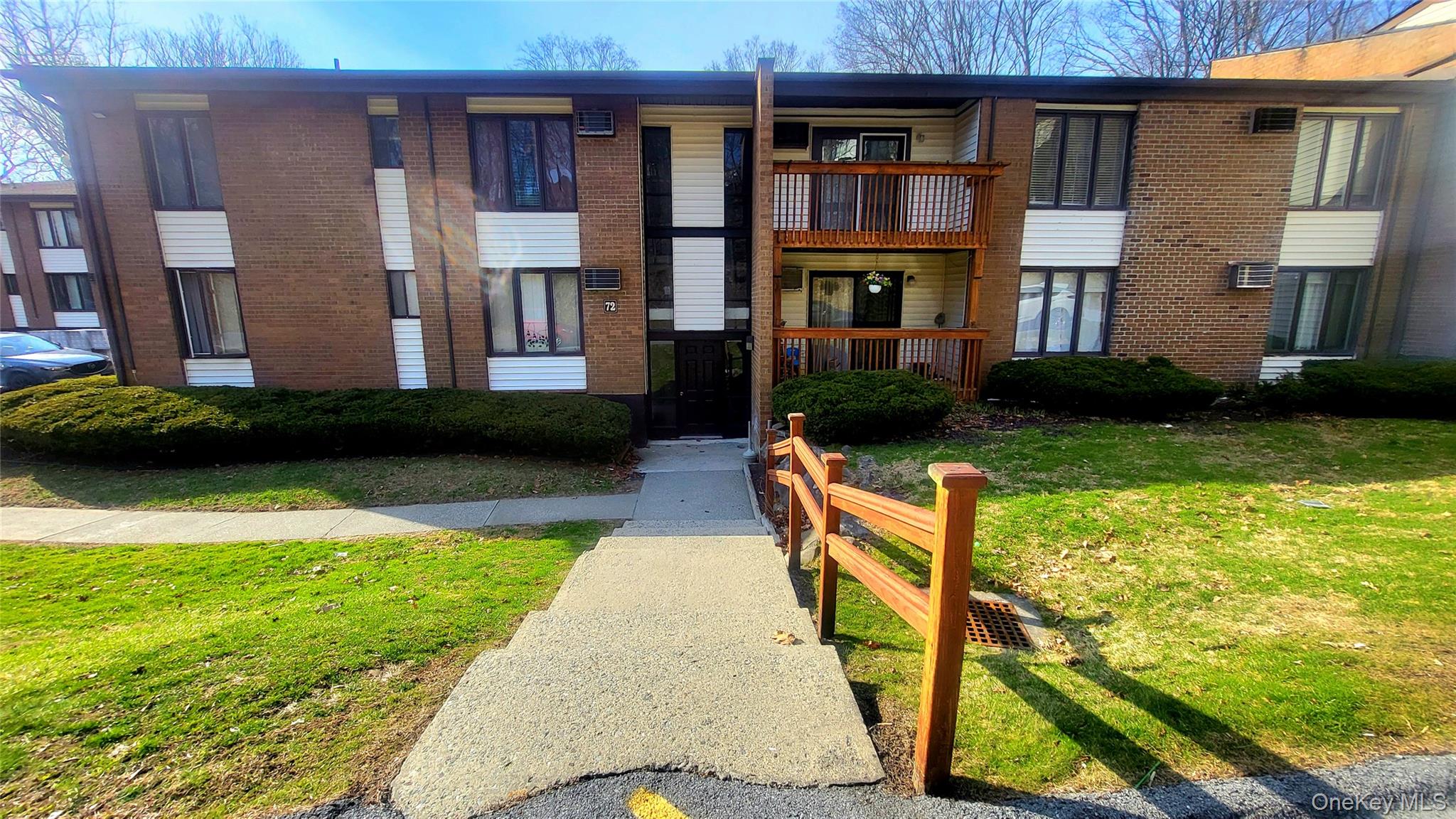 3 Hook Road, Unit 72D Poughkeepsie, NY 12601 - Photo 2 of 23 Bldg 72