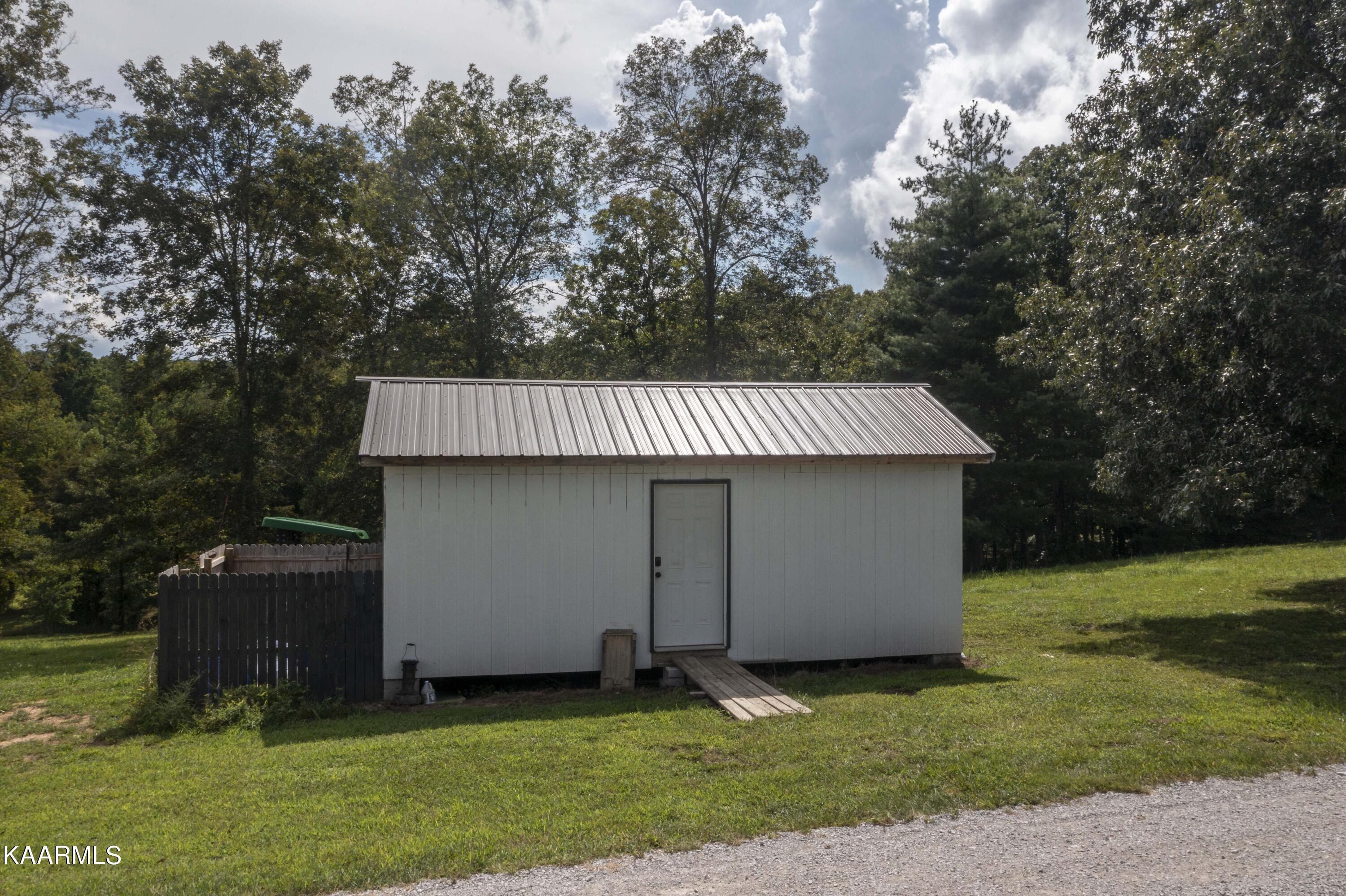3530 Possum Trot Road Grandview, TN 37337 - Photo 29 of 39 29
