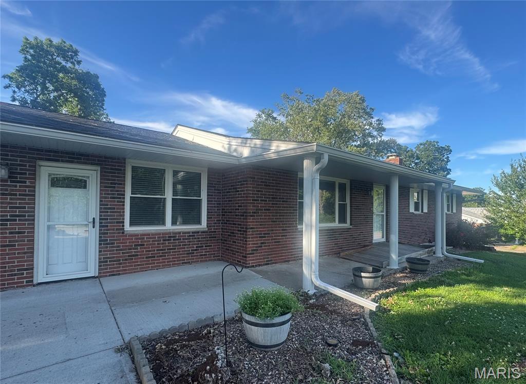 4114 West Ely Road Hannibal, MO 63401 - Photo 2 of 38