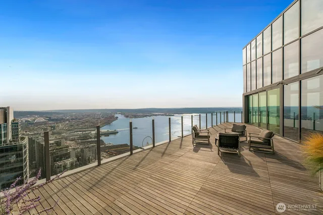 $529,000 | 121 Stewart Street, Unit 1502, Seattle, WA 98101