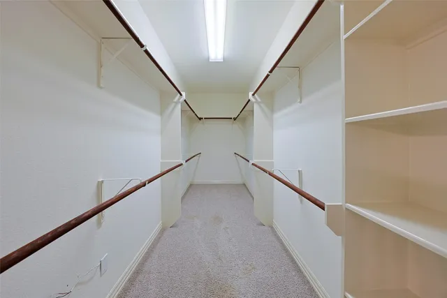 $545,000 | 403 Woodpecker Forest Lane, Conroe, TX 77384