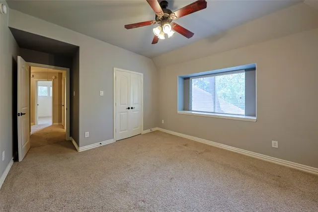 $545,000 | 403 Woodpecker Forest Lane, Conroe, TX 77384