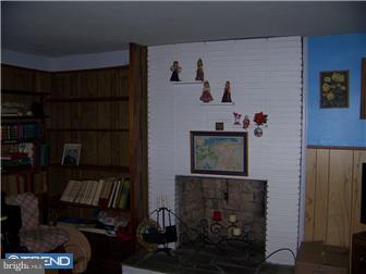 103 Redford Road Oreland, PA 19075 - Photo 3 of 7 Gallery Image 3