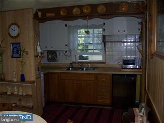 103 Redford Road Oreland, PA 19075 - Photo 4 of 7 Gallery Image 4