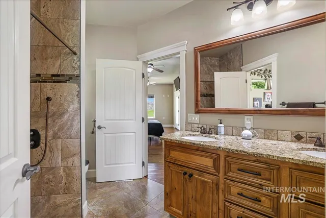 $854,000 | 319 Clear Lake Lane, Buhl, ID 83316