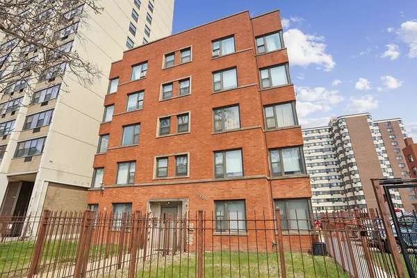 $65,000 | 7355 South South Shore Drive, Unit 306, Chicago, IL 60649