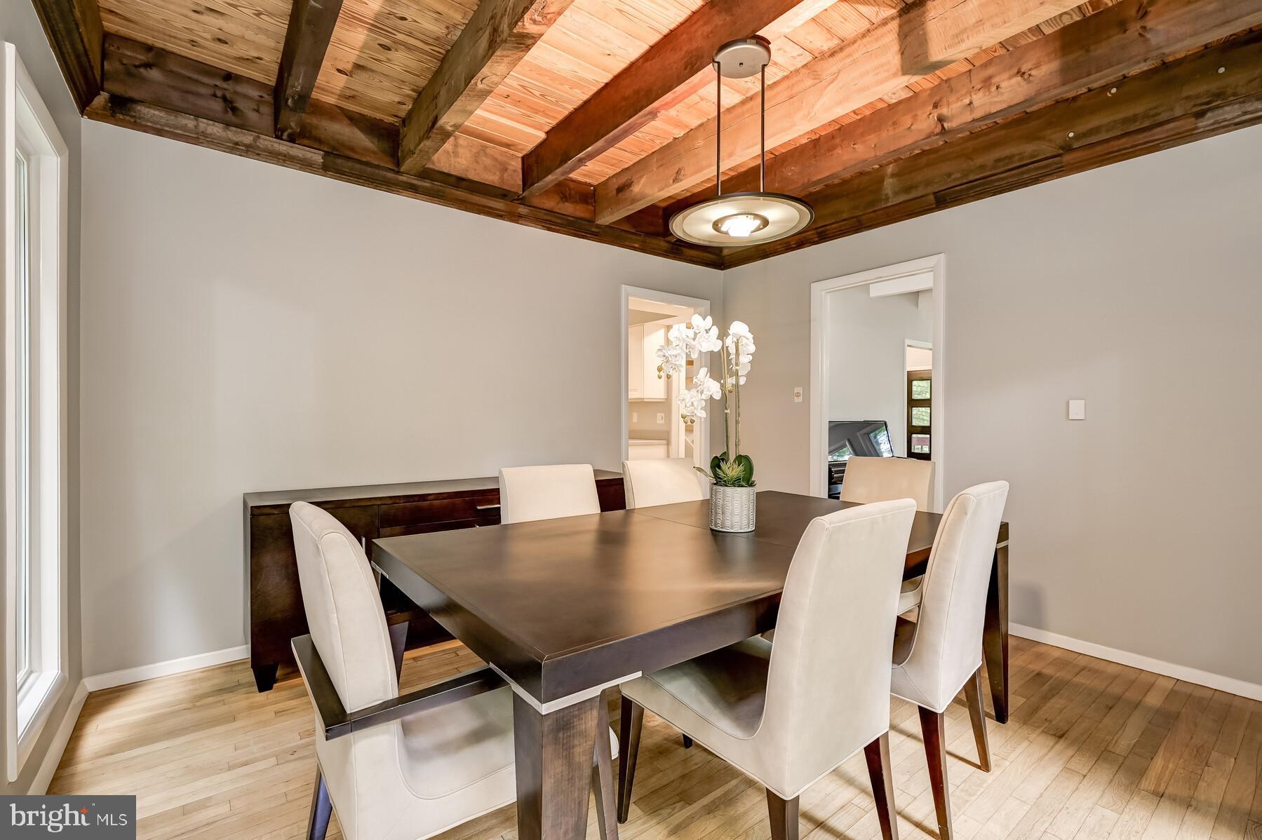 207 Hilltop Road Silver Spring, MD 20910 - Photo 15 of 64