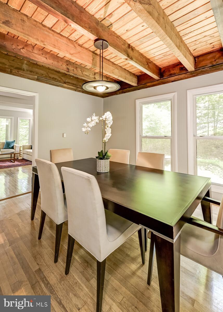 207 Hilltop Road Silver Spring, MD 20910 - Photo 17 of 64