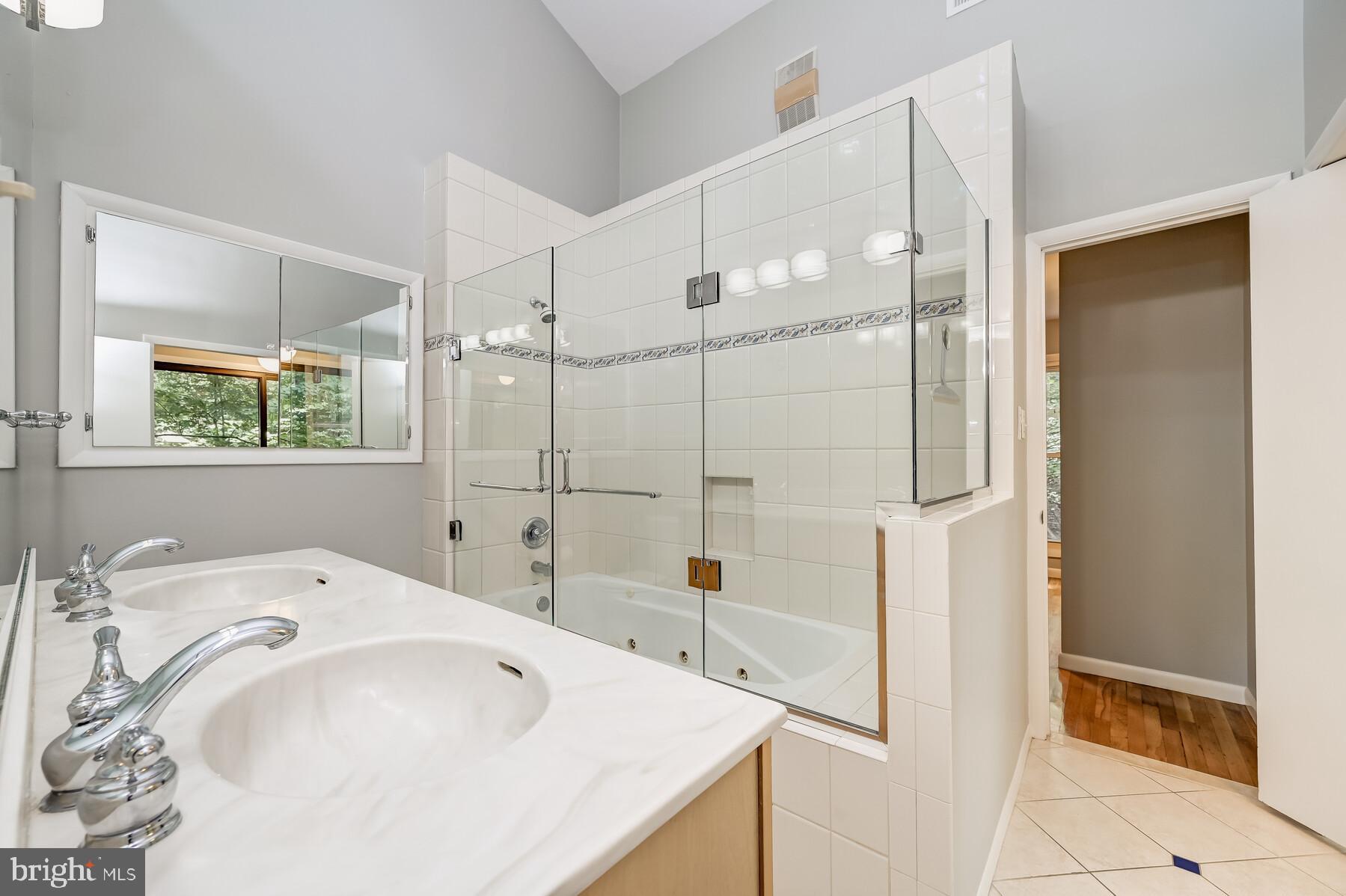 207 Hilltop Road Silver Spring, MD 20910 - Photo 40 of 64