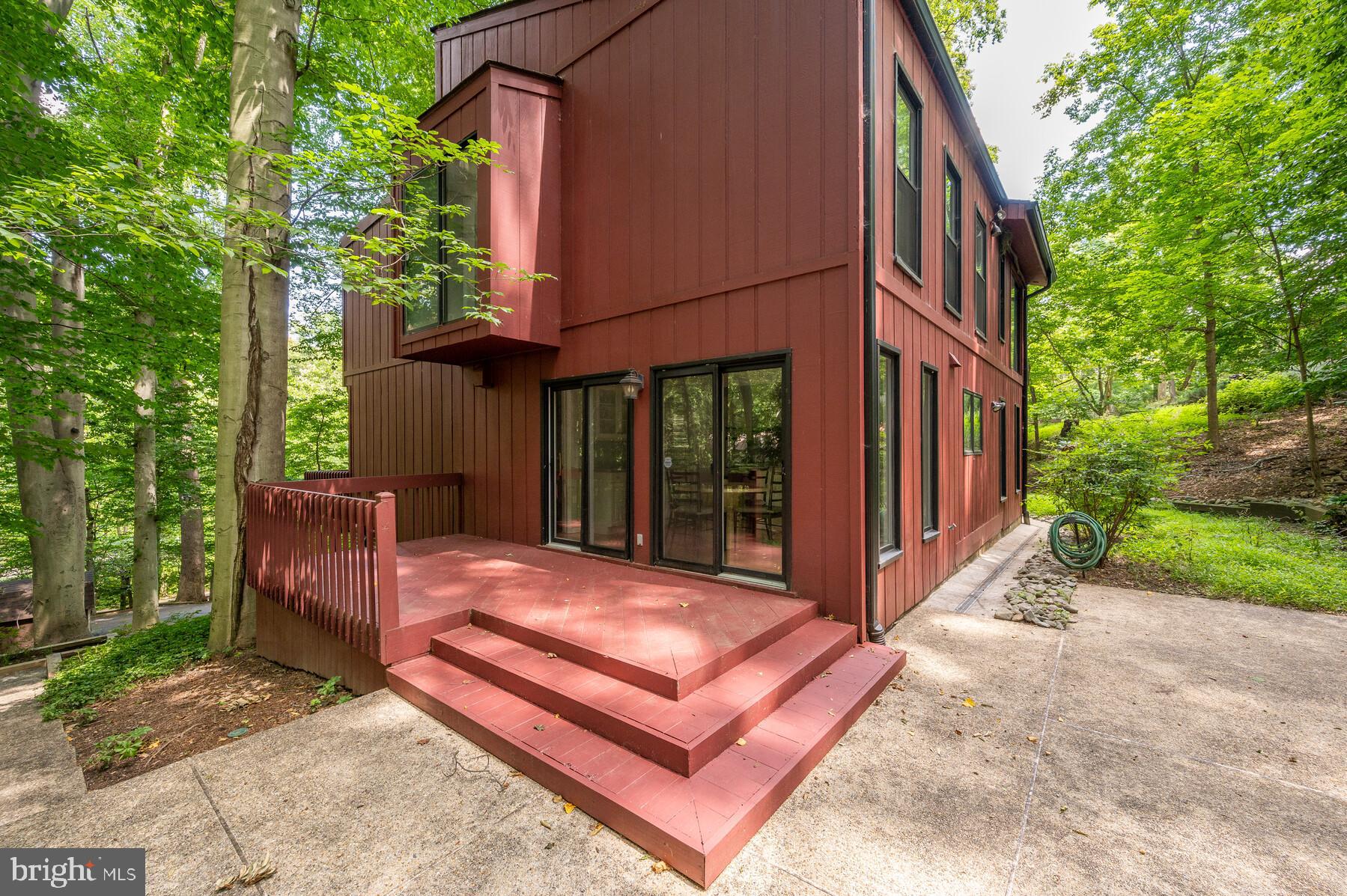 207 Hilltop Road Silver Spring, MD 20910 - Photo 57 of 64