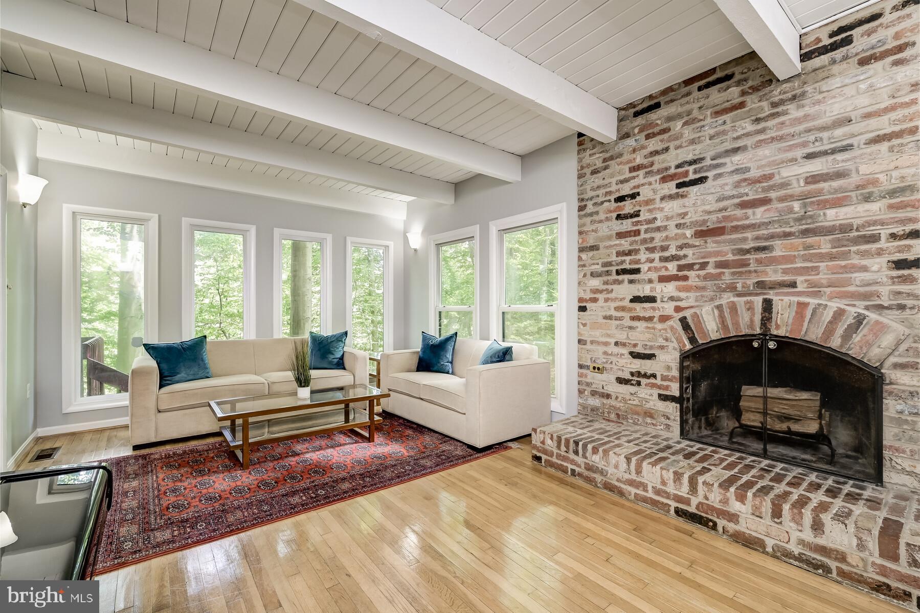 207 Hilltop Road Silver Spring, MD 20910 - Photo 10 of 64