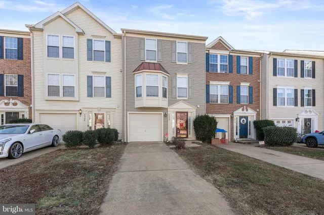 $349,000 | 3908 Fountain Bridge Court, Fredericksburg, VA 22408