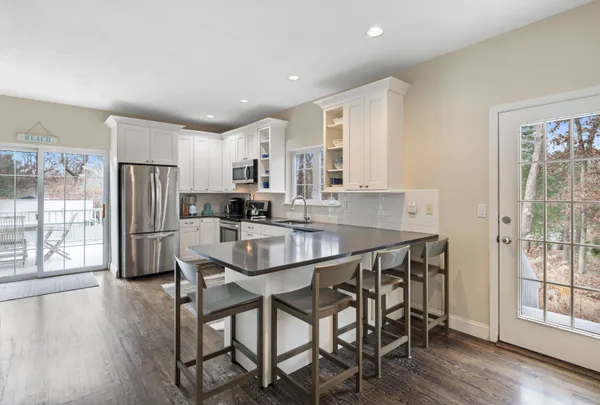 $25,000 | 9 Montauk Avenue, East Hampton, NY 11937