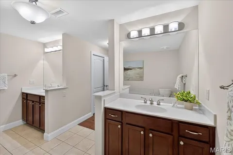 $449,000 | 123 West Bodley Avenue, Unit 303, Kirkwood, MO 63122