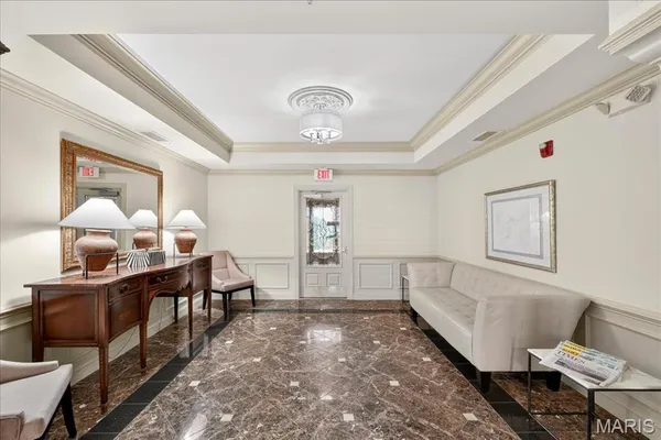 $424,900 | 123 West Bodley Avenue, Unit 303, Kirkwood, MO 63122